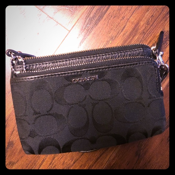 Coach mini wristlet - Picture 1 of 2